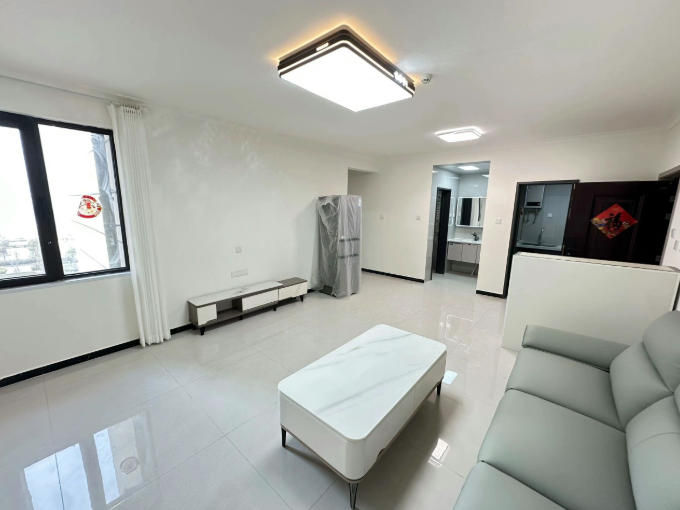 悦港社区北院，精美两室1000每月，地库免费用